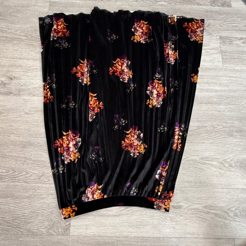 Maeve Anthropologie Black Floral Pleated Velvet Midi Skirt Small OB646432